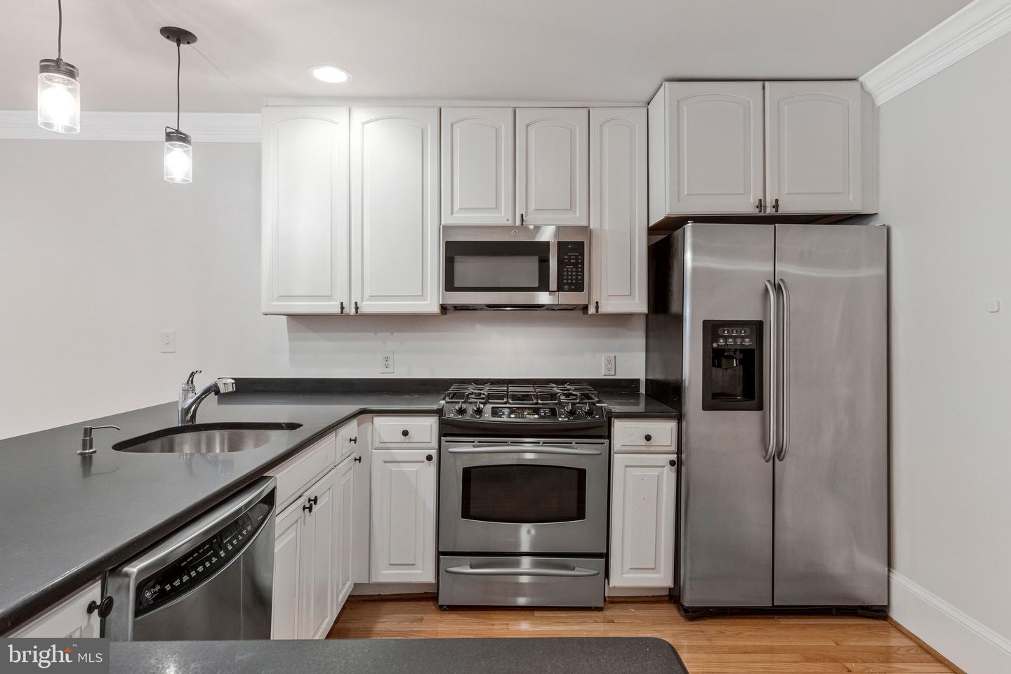 629 4TH ST NE #1, WASHINGTON, District Of Columbia 20002, 2 Bedrooms Bedrooms, ,1 BathroomBathrooms,Residential,For sale,629 4TH ST NE #1,DCDC2244264 MLS # DCDC2244264 629 4TH ST NE #1, WASHINGTON, District Of Columbia 20002, 2 Bedrooms Bedrooms, ,1 BathroomBathrooms,Residential,For sale,629 4TH ST NE #1,DCDC2244264 MLS # DCDC2244264