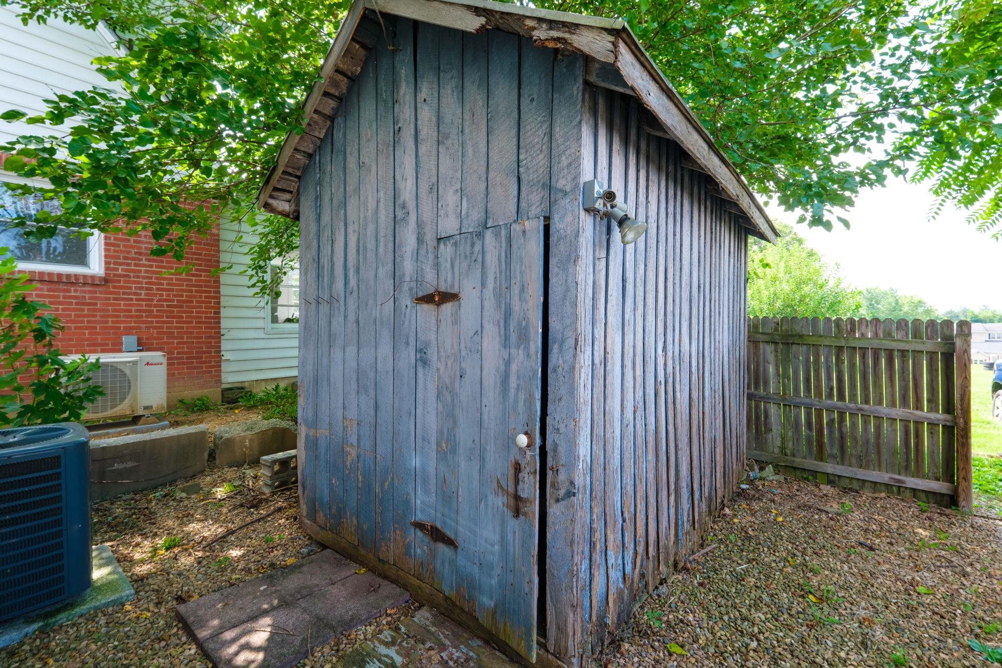 9525 S CONGRESS ST, NEW MARKET, Virginia 22844, 4 Bedrooms Bedrooms, ,1 BathroomBathrooms,Residential,9525 S CONGRESS ST,673593 MLS # 673593