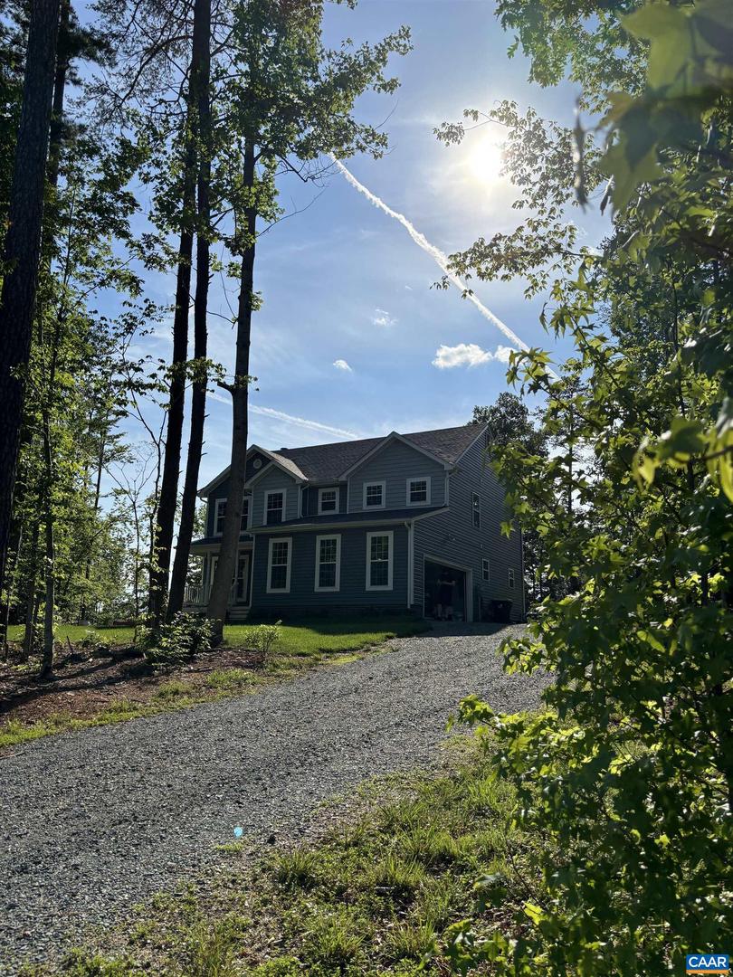 562 TAYLOR RIDGE WAY, PALMYRA, Virginia 22963, 4 Bedrooms Bedrooms, ,2 BathroomsBathrooms,Residential,For sale,562 TAYLOR RIDGE WAY,673059 MLS # 673059