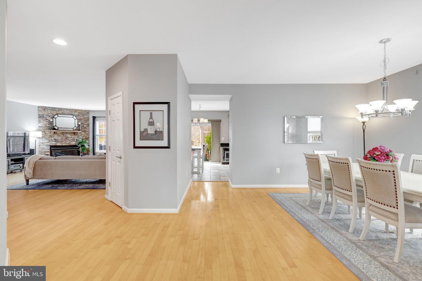 8360 TENBROOK DR, GAINESVILLE, Virginia 20155, 4 Bedrooms Bedrooms, ,4 BathroomsBathrooms,Residential,For sale,8360 TENBROOK DR,VAPW2112056 MLS # VAPW2112056