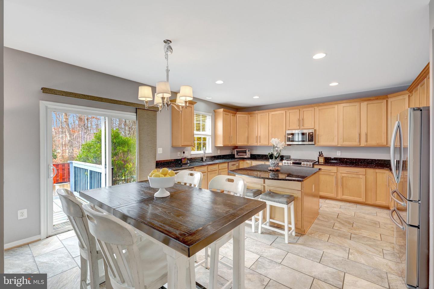 8360 TENBROOK DR, GAINESVILLE, Virginia 20155, 4 Bedrooms Bedrooms, ,4 BathroomsBathrooms,Residential,For sale,8360 TENBROOK DR,VAPW2112056 MLS # VAPW2112056