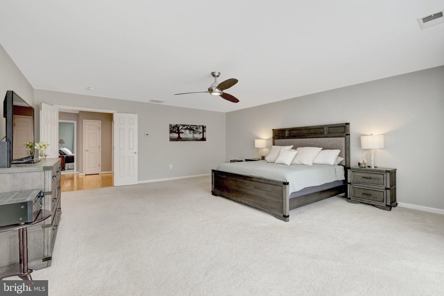 8360 TENBROOK DR, GAINESVILLE, Virginia 20155, 4 Bedrooms Bedrooms, ,4 BathroomsBathrooms,Residential,For sale,8360 TENBROOK DR,VAPW2112056 MLS # VAPW2112056