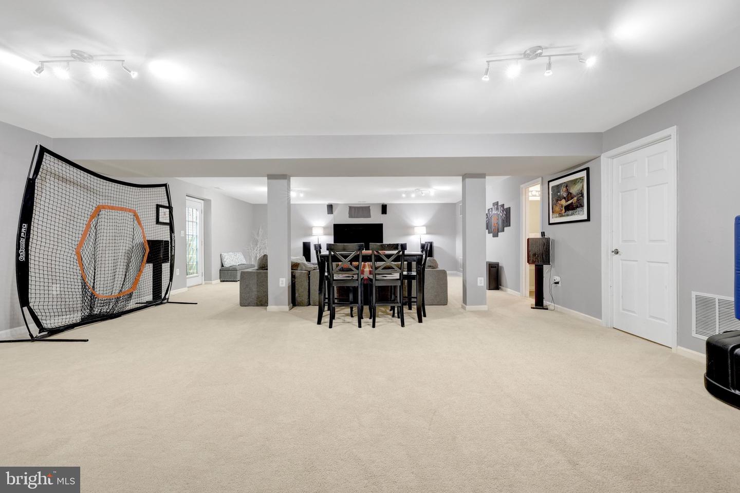 8360 TENBROOK DR, GAINESVILLE, Virginia 20155, 4 Bedrooms Bedrooms, ,4 BathroomsBathrooms,Residential,For sale,8360 TENBROOK DR,VAPW2112056 MLS # VAPW2112056