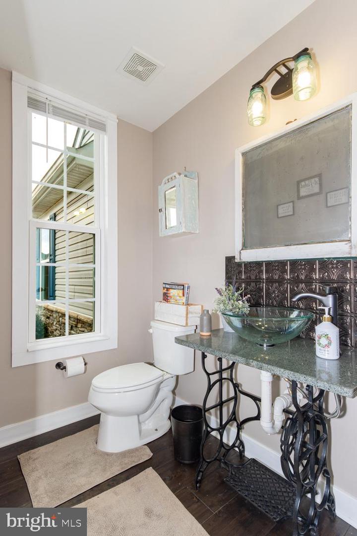 15525 HILLVIEW CT, CULPEPER, Virginia 22701, 4 Bedrooms Bedrooms, ,3 BathroomsBathrooms,Residential,For sale,15525 HILLVIEW CT,VACU2012638 MLS # VACU2012638