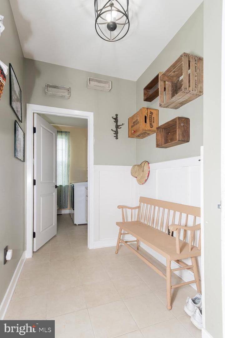 15525 HILLVIEW CT, CULPEPER, Virginia 22701, 4 Bedrooms Bedrooms, ,3 BathroomsBathrooms,Residential,For sale,15525 HILLVIEW CT,VACU2012638 MLS # VACU2012638