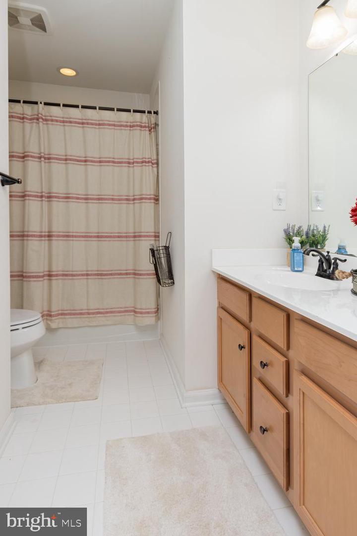 15525 HILLVIEW CT, CULPEPER, Virginia 22701, 4 Bedrooms Bedrooms, ,3 BathroomsBathrooms,Residential,For sale,15525 HILLVIEW CT,VACU2012638 MLS # VACU2012638