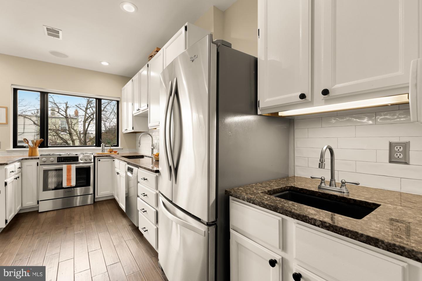 313 14TH ST NE, WASHINGTON, District Of Columbia 20002, 4 Bedrooms Bedrooms, ,3 BathroomsBathrooms,Residential,For sale,313 14TH ST NE,DCDC2245434 MLS # DCDC2245434