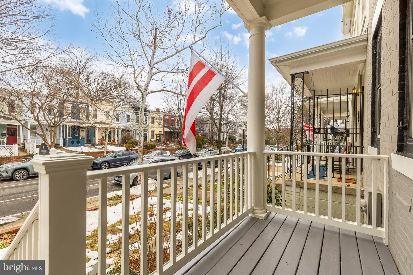 313 14TH ST NE, WASHINGTON, District Of Columbia 20002, 4 Bedrooms Bedrooms, ,3 BathroomsBathrooms,Residential,For sale,313 14TH ST NE,DCDC2245434 MLS # DCDC2245434