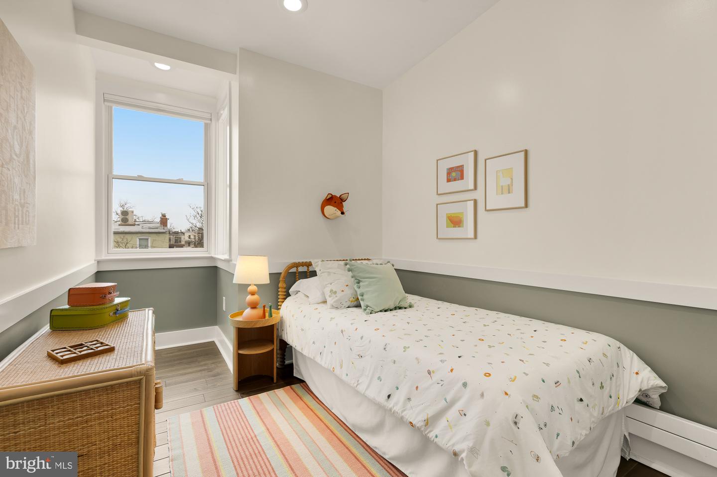 313 14TH ST NE, WASHINGTON, District Of Columbia 20002, 4 Bedrooms Bedrooms, ,3 BathroomsBathrooms,Residential,For sale,313 14TH ST NE,DCDC2245434 MLS # DCDC2245434