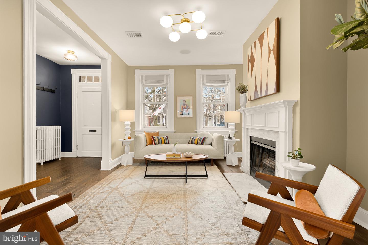 313 14TH ST NE, WASHINGTON, District Of Columbia 20002, 4 Bedrooms Bedrooms, ,3 BathroomsBathrooms,Residential,For sale,313 14TH ST NE,DCDC2245434 MLS # DCDC2245434