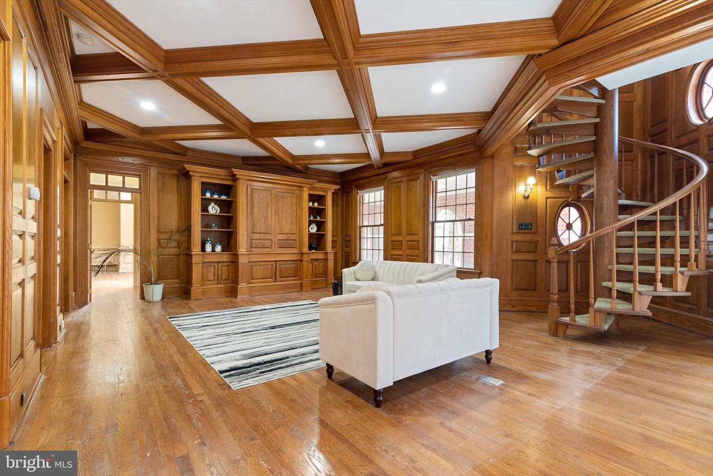 8537 OLD DOMINION DR, MCLEAN, Virginia 22102, 9 Bedrooms Bedrooms, ,10 BathroomsBathrooms,Residential,For sale,8537 OLD DOMINION DR,VAFX2290278 MLS # VAFX2290278