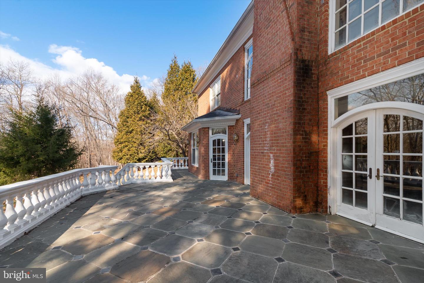 8537 OLD DOMINION DR, MCLEAN, Virginia 22102, 9 Bedrooms Bedrooms, ,10 BathroomsBathrooms,Residential,For sale,8537 OLD DOMINION DR,VAFX2290278 MLS # VAFX2290278