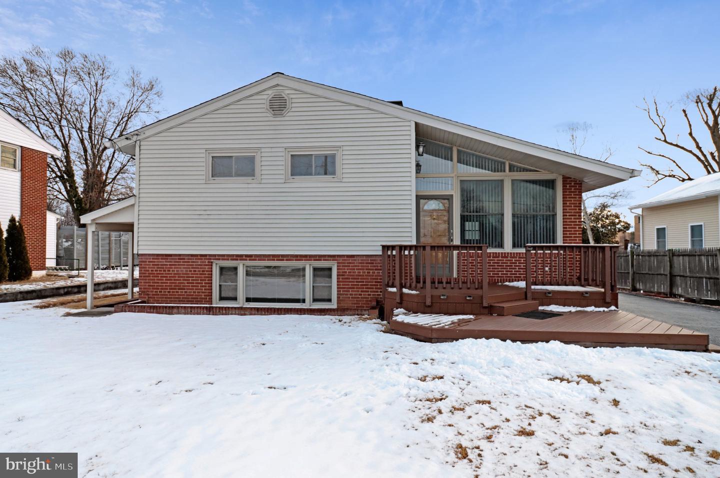 6323 HILLCREST PL, ALEXANDRIA, Virginia 22312, 3 Bedrooms Bedrooms, ,2 BathroomsBathrooms,Residential,For sale,6323 HILLCREST PL,VAFX2290384 MLS # VAFX2290384