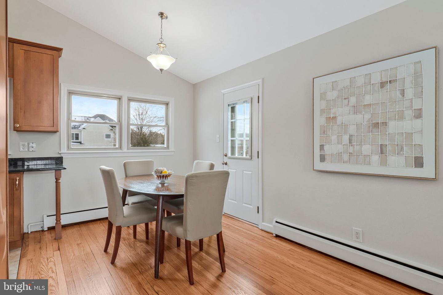 6323 HILLCREST PL, ALEXANDRIA, Virginia 22312, 3 Bedrooms Bedrooms, ,2 BathroomsBathrooms,Residential,For sale,6323 HILLCREST PL,VAFX2290384 MLS # VAFX2290384