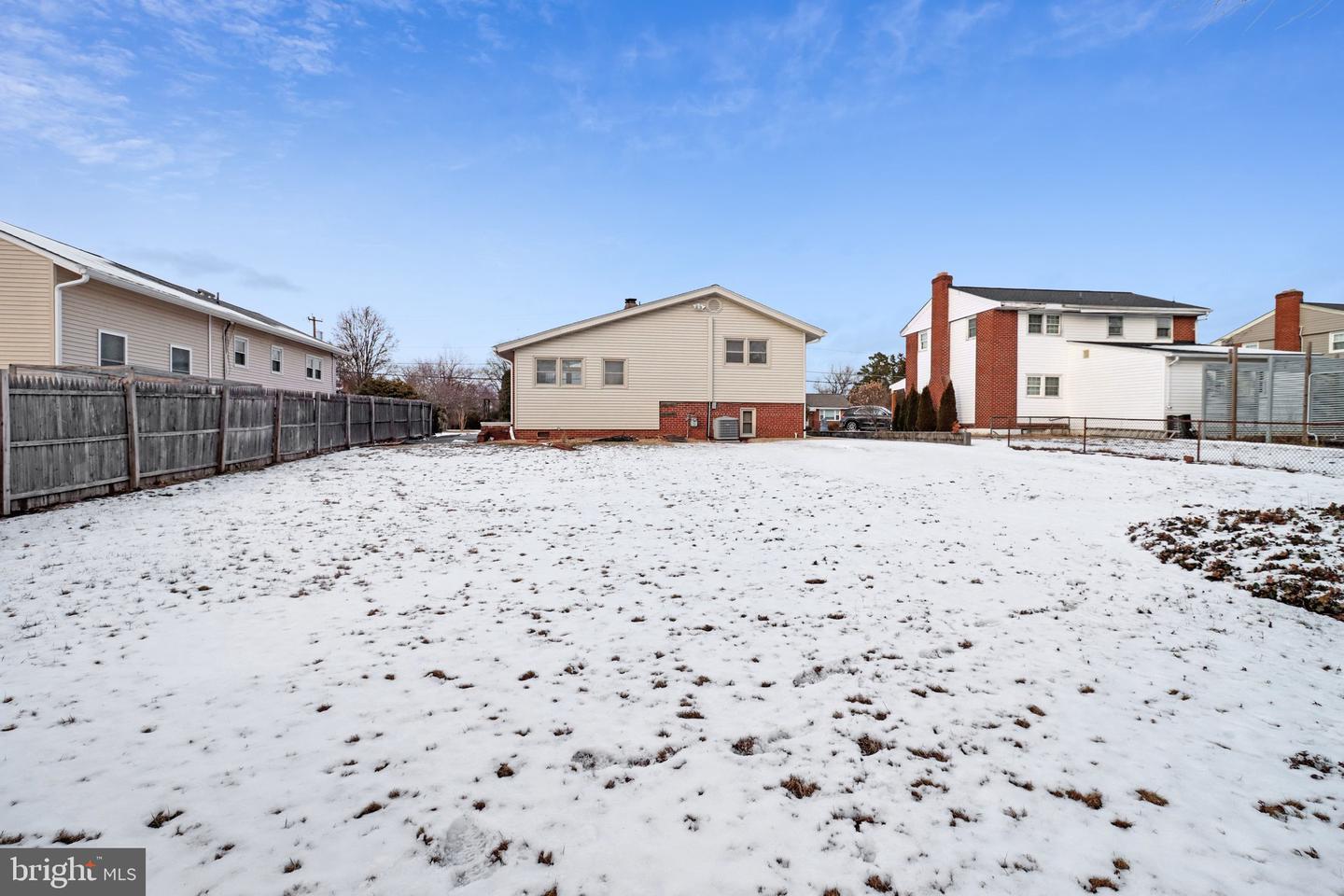 6323 HILLCREST PL, ALEXANDRIA, Virginia 22312, 3 Bedrooms Bedrooms, ,2 BathroomsBathrooms,Residential,For sale,6323 HILLCREST PL,VAFX2290384 MLS # VAFX2290384