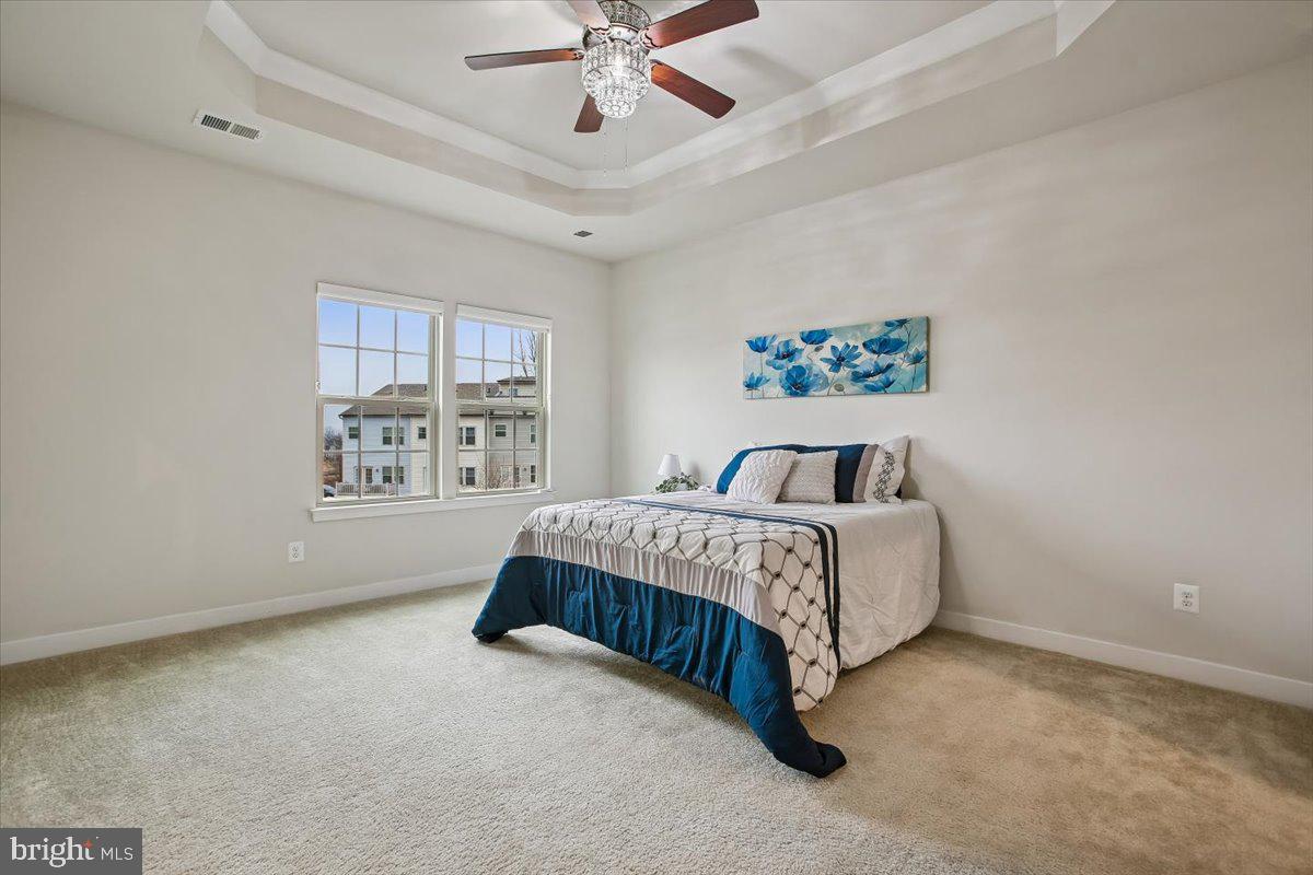 2105 HEMLOCK BAY RD, DUMFRIES, Virginia 22026, 3 Bedrooms Bedrooms, ,3 BathroomsBathrooms,Residential,For sale,2105 HEMLOCK BAY RD,VAPW2112304 MLS # VAPW2112304