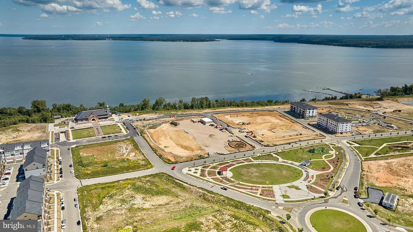 2105 HEMLOCK BAY RD, DUMFRIES, Virginia 22026, 3 Bedrooms Bedrooms, ,3 BathroomsBathrooms,Residential,For sale,2105 HEMLOCK BAY RD,VAPW2112304 MLS # VAPW2112304