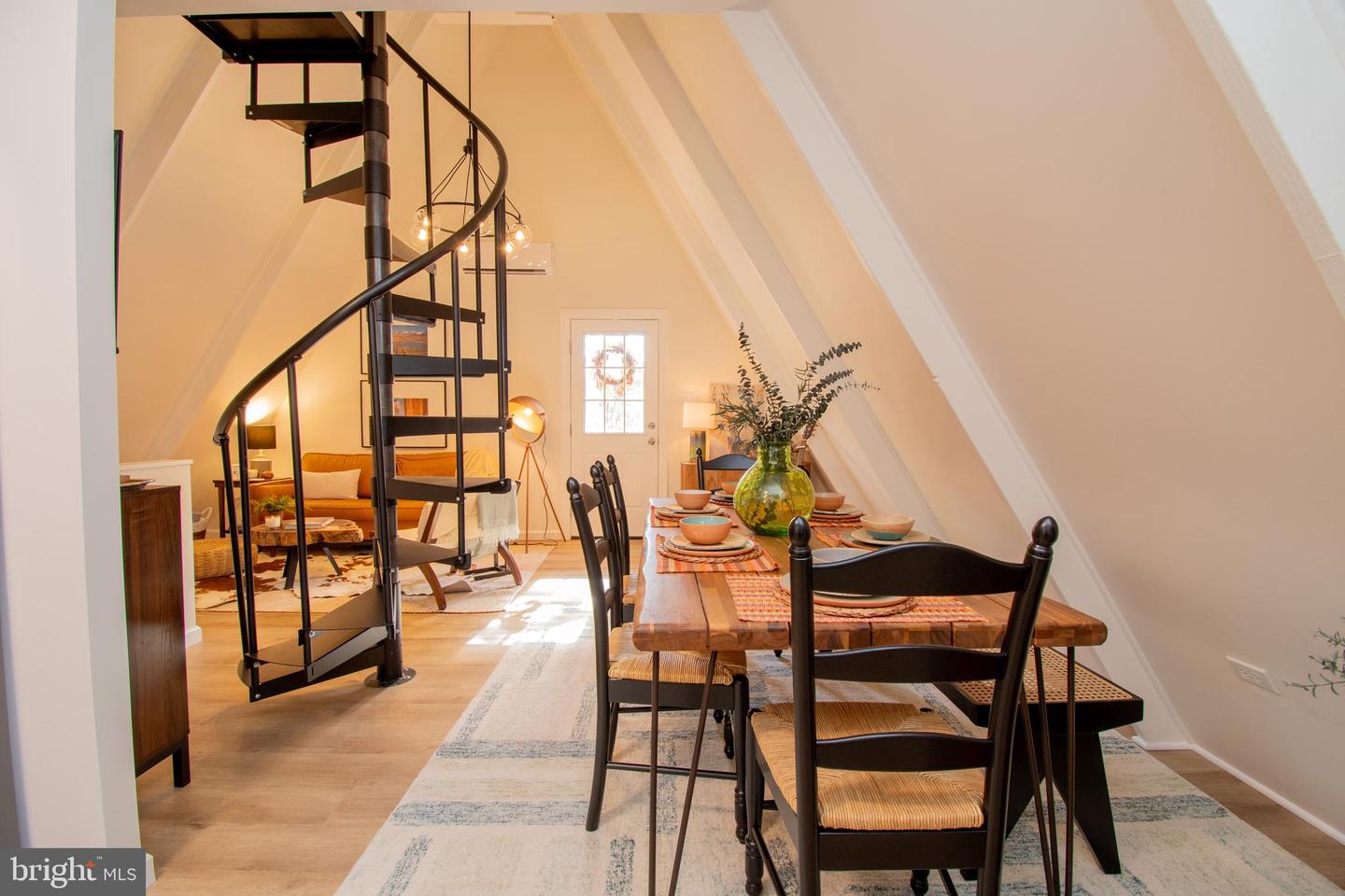 207 GARY LN, FRONT ROYAL, Virginia 22630, 2 Bedrooms Bedrooms, ,1 BathroomBathrooms,Residential,For sale,207 GARY LN,VAWR2013400 MLS # VAWR2013400