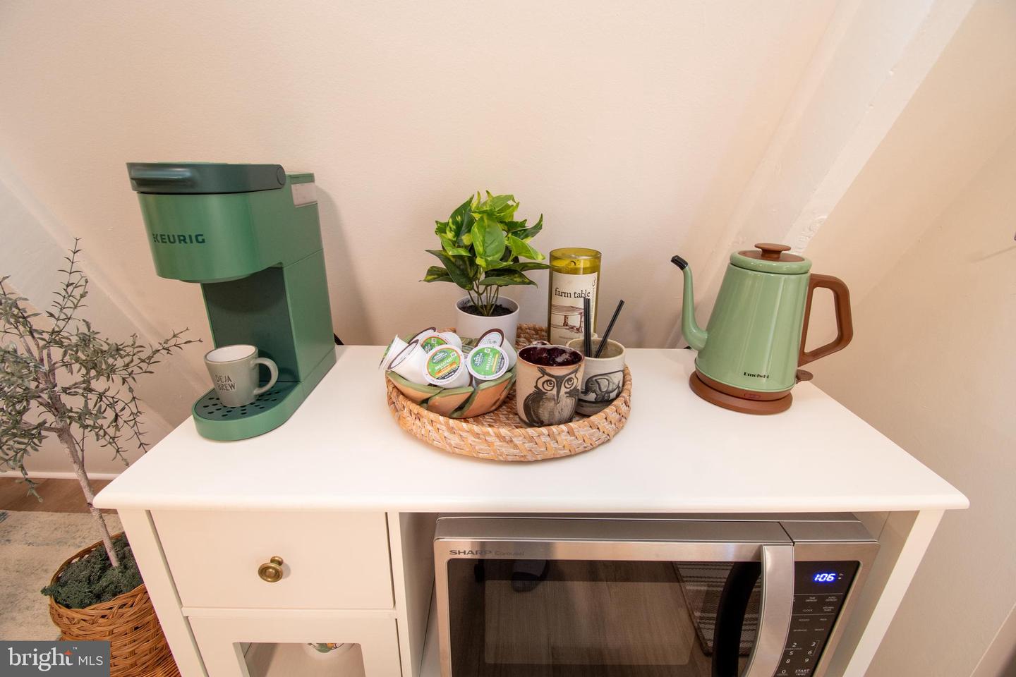 207 GARY LN, FRONT ROYAL, Virginia 22630, 2 Bedrooms Bedrooms, ,1 BathroomBathrooms,Residential,For sale,207 GARY LN,VAWR2013400 MLS # VAWR2013400