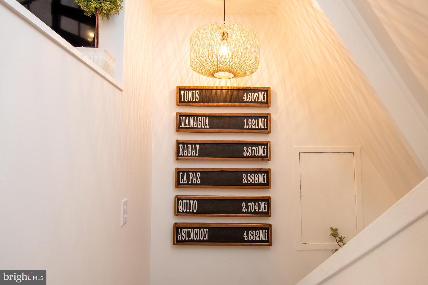 207 GARY LN, FRONT ROYAL, Virginia 22630, 2 Bedrooms Bedrooms, ,1 BathroomBathrooms,Residential,For sale,207 GARY LN,VAWR2013400 MLS # VAWR2013400