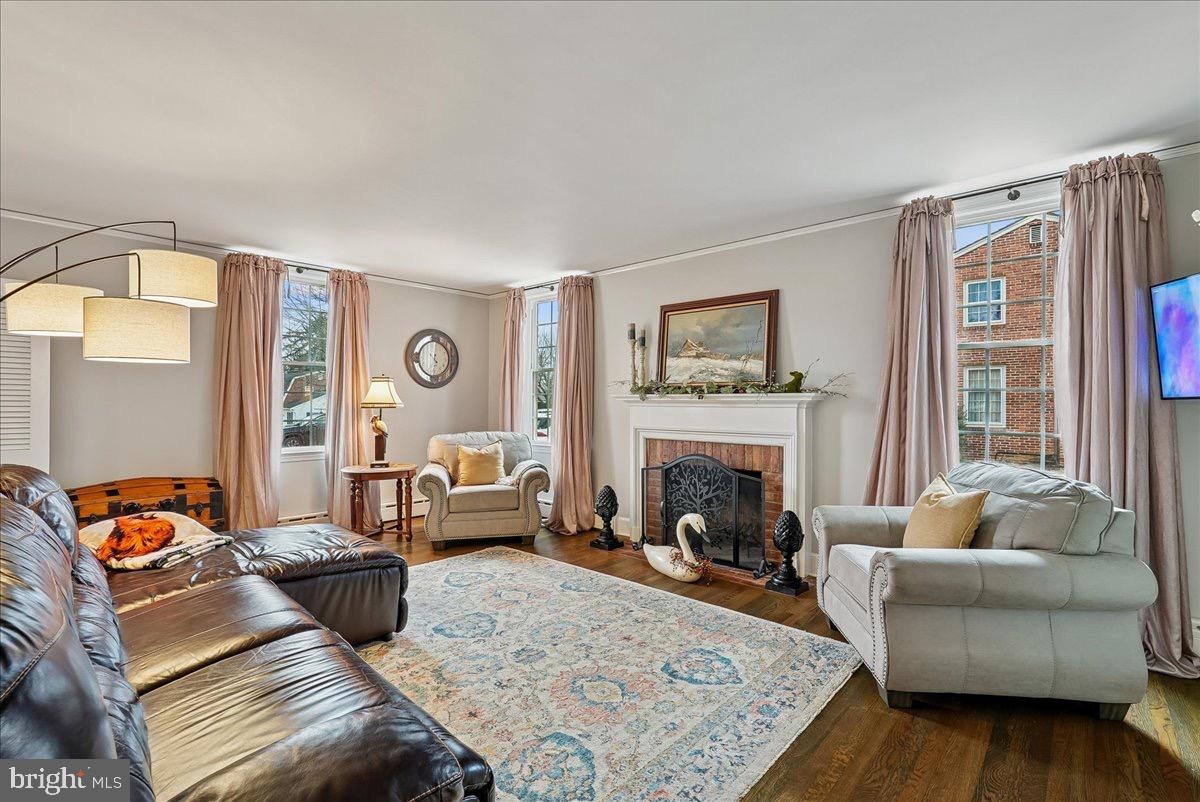 7 ACADEMY CT, BERRYVILLE, Virginia 22611, 3 Bedrooms Bedrooms, 10 Rooms Rooms,2 BathroomsBathrooms,Residential,For sale,7 ACADEMY CT,VACL2006502 MLS # VACL2006502 7 ACADEMY CT, BERRYVILLE, Virginia 22611, 3 Bedrooms Bedrooms, 10 Rooms Rooms,2 BathroomsBathrooms,Residential,For sale,7 ACADEMY CT,VACL2006502 MLS # VACL2006502