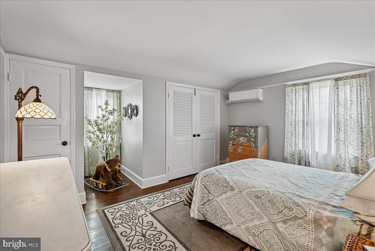 7 ACADEMY CT, BERRYVILLE, Virginia 22611, 3 Bedrooms Bedrooms, 10 Rooms Rooms,2 BathroomsBathrooms,Residential,For sale,7 ACADEMY CT,VACL2006502 MLS # VACL2006502 7 ACADEMY CT, BERRYVILLE, Virginia 22611, 3 Bedrooms Bedrooms, 10 Rooms Rooms,2 BathroomsBathrooms,Residential,For sale,7 ACADEMY CT,VACL2006502 MLS # VACL2006502