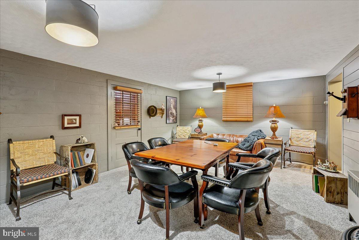 7 ACADEMY CT, BERRYVILLE, Virginia 22611, 3 Bedrooms Bedrooms, 10 Rooms Rooms,2 BathroomsBathrooms,Residential,For sale,7 ACADEMY CT,VACL2006502 MLS # VACL2006502 7 ACADEMY CT, BERRYVILLE, Virginia 22611, 3 Bedrooms Bedrooms, 10 Rooms Rooms,2 BathroomsBathrooms,Residential,For sale,7 ACADEMY CT,VACL2006502 MLS # VACL2006502