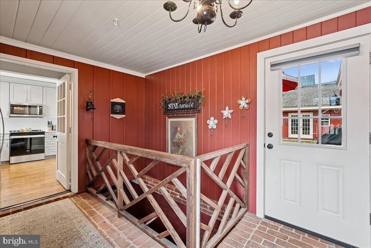 7 ACADEMY CT, BERRYVILLE, Virginia 22611, 3 Bedrooms Bedrooms, 10 Rooms Rooms,2 BathroomsBathrooms,Residential,For sale,7 ACADEMY CT,VACL2006502 MLS # VACL2006502 7 ACADEMY CT, BERRYVILLE, Virginia 22611, 3 Bedrooms Bedrooms, 10 Rooms Rooms,2 BathroomsBathrooms,Residential,For sale,7 ACADEMY CT,VACL2006502 MLS # VACL2006502