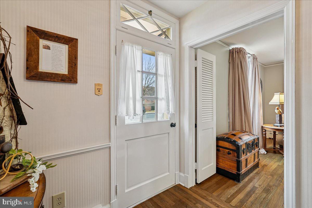 7 ACADEMY CT, BERRYVILLE, Virginia 22611, 3 Bedrooms Bedrooms, 10 Rooms Rooms,2 BathroomsBathrooms,Residential,For sale,7 ACADEMY CT,VACL2006502 MLS # VACL2006502 7 ACADEMY CT, BERRYVILLE, Virginia 22611, 3 Bedrooms Bedrooms, 10 Rooms Rooms,2 BathroomsBathrooms,Residential,For sale,7 ACADEMY CT,VACL2006502 MLS # VACL2006502