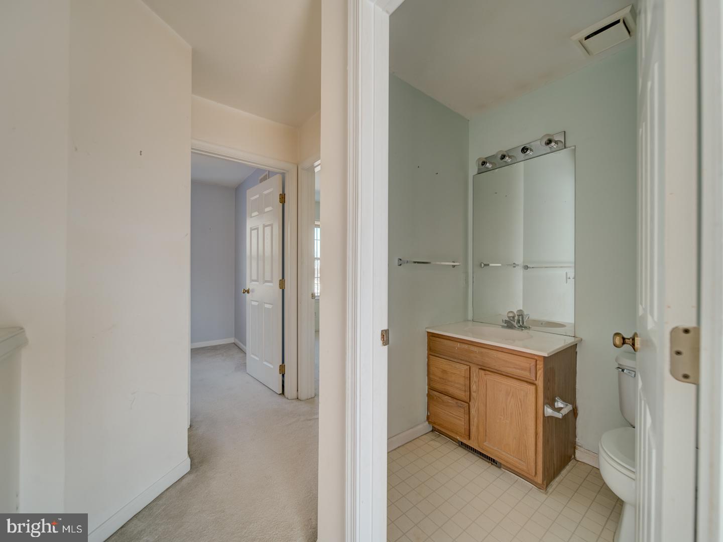 1912 BEEGEE CT, WOODBRIDGE, Virginia 22192, 3 Bedrooms Bedrooms, ,3 BathroomsBathrooms,Residential,For sale,1912 BEEGEE CT,VAPW2112330 MLS # VAPW2112330