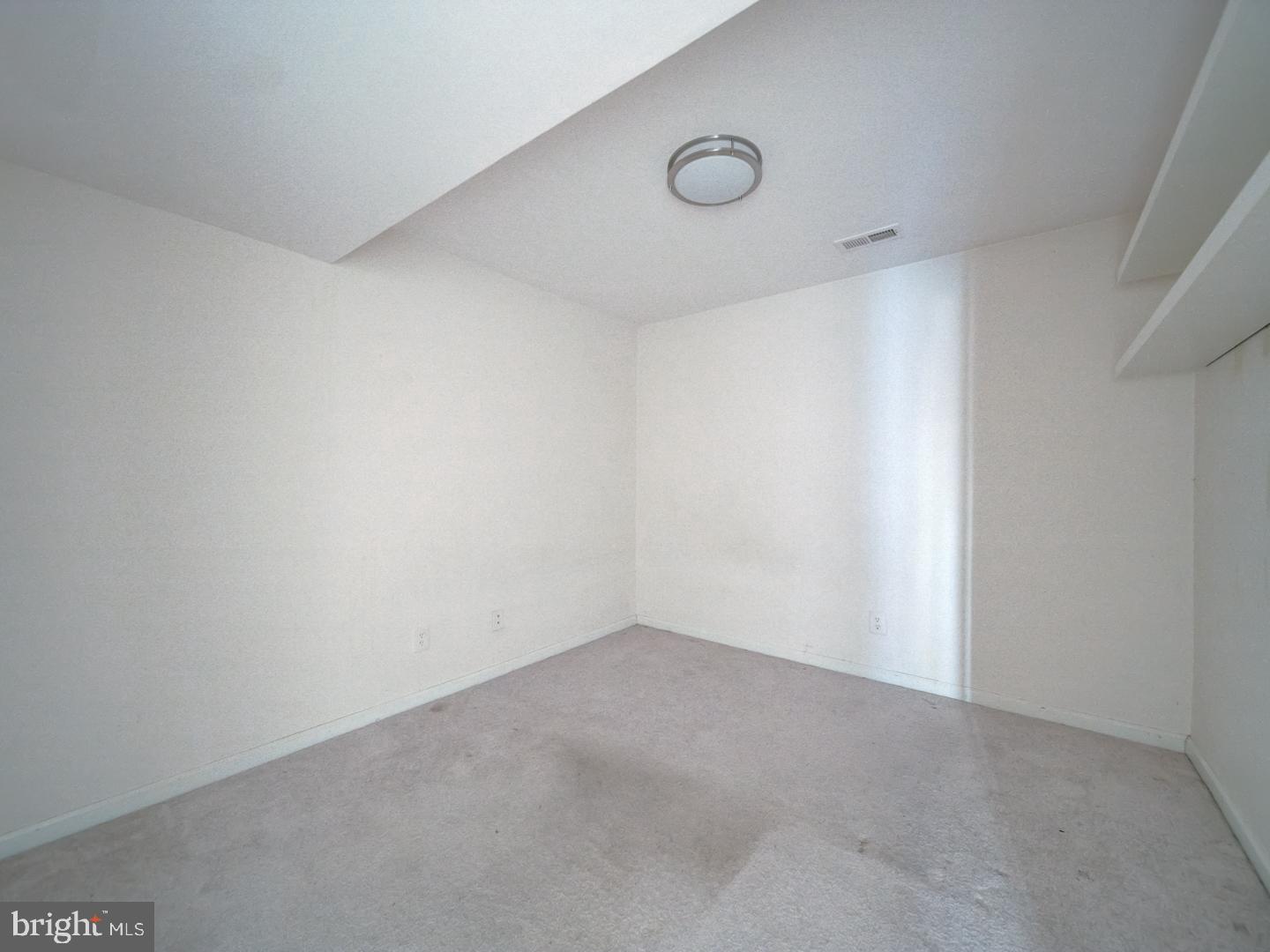 1912 BEEGEE CT, WOODBRIDGE, Virginia 22192, 3 Bedrooms Bedrooms, ,3 BathroomsBathrooms,Residential,For sale,1912 BEEGEE CT,VAPW2112330 MLS # VAPW2112330