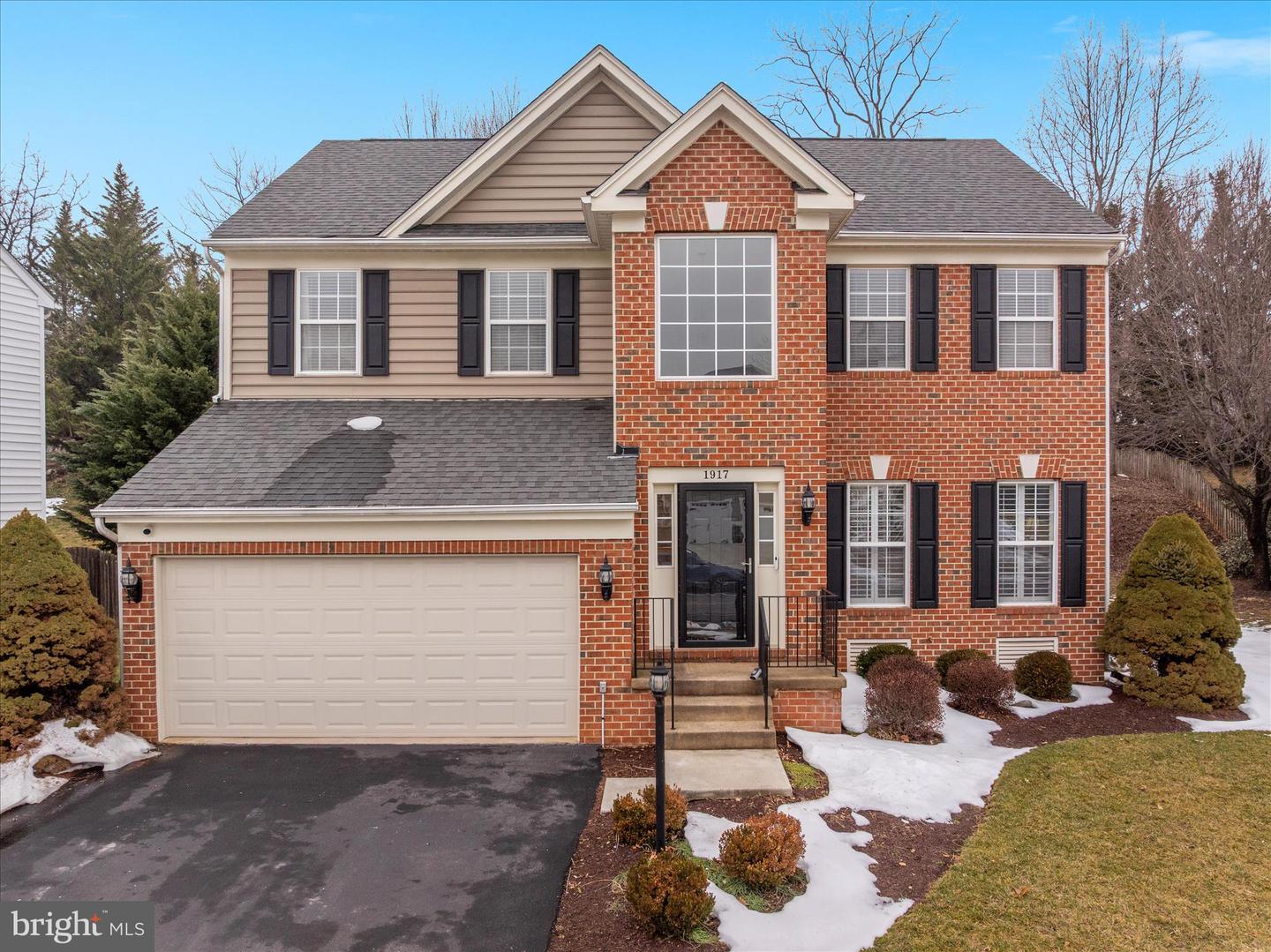 1917 HARVEST DR, WINCHESTER, Virginia 22601, 4 Bedrooms Bedrooms, ,2 BathroomsBathrooms,Residential,For sale,1917 HARVEST DR,VAWI2009976 MLS # VAWI2009976