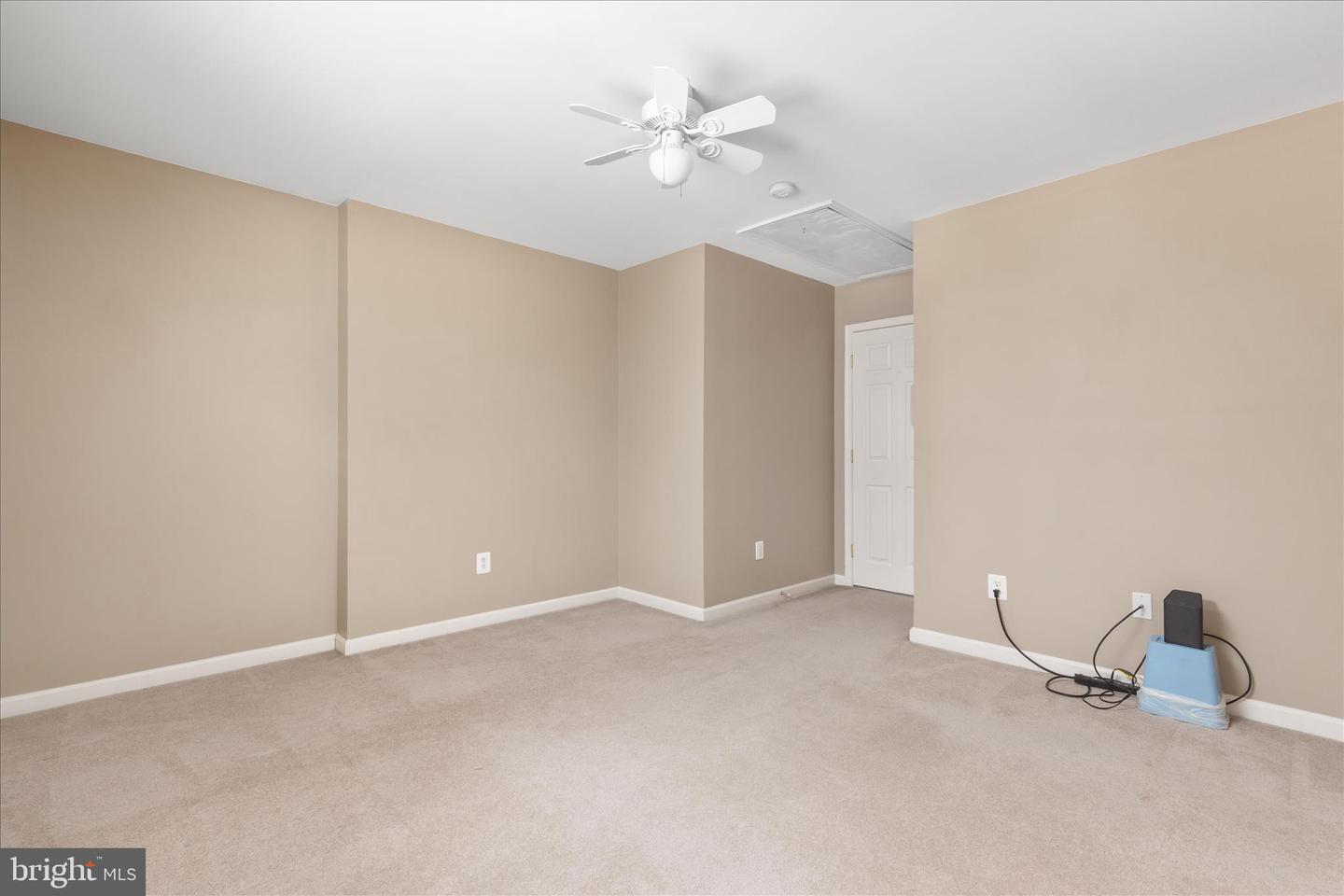 1917 HARVEST DR, WINCHESTER, Virginia 22601, 4 Bedrooms Bedrooms, ,2 BathroomsBathrooms,Residential,For sale,1917 HARVEST DR,VAWI2009976 MLS # VAWI2009976