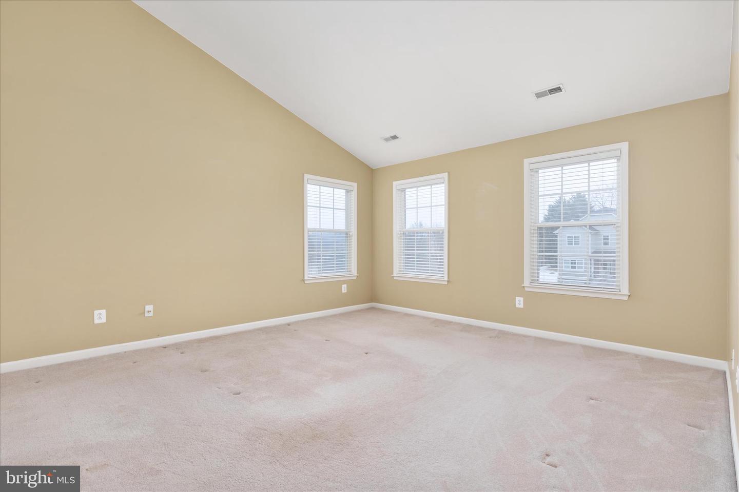 1917 HARVEST DR, WINCHESTER, Virginia 22601, 4 Bedrooms Bedrooms, ,2 BathroomsBathrooms,Residential,For sale,1917 HARVEST DR,VAWI2009976 MLS # VAWI2009976