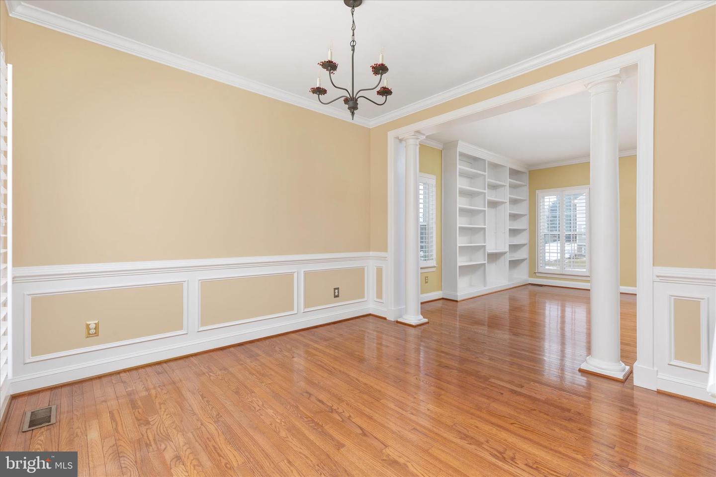 1917 HARVEST DR, WINCHESTER, Virginia 22601, 4 Bedrooms Bedrooms, ,2 BathroomsBathrooms,Residential,For sale,1917 HARVEST DR,VAWI2009976 MLS # VAWI2009976