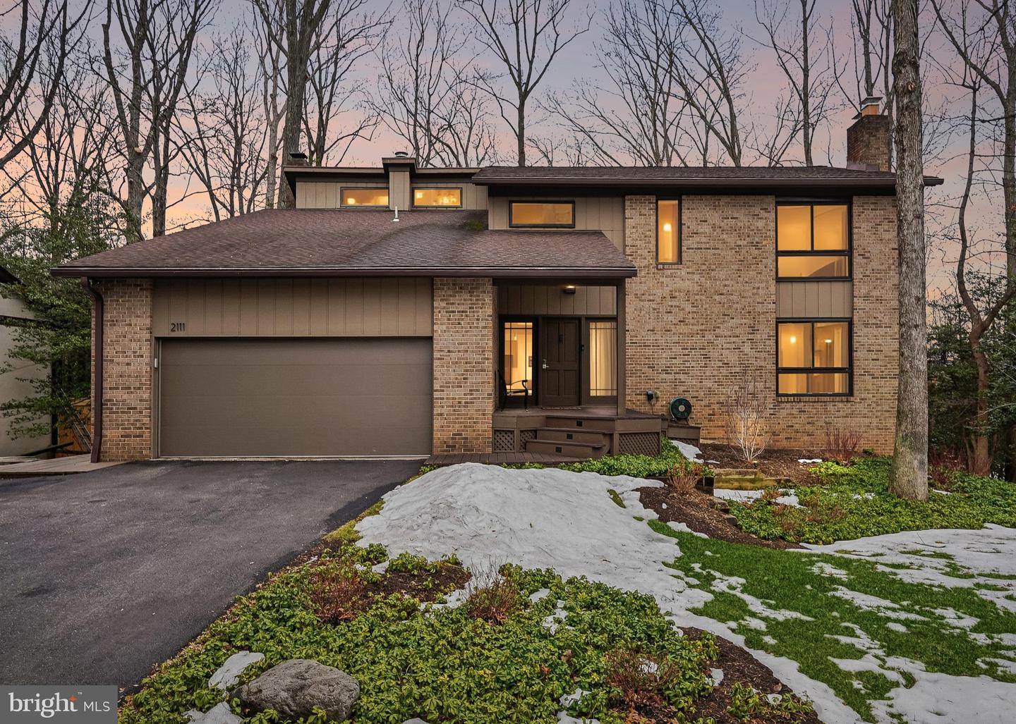 2111 LIRIO CT, RESTON, Virginia 20191, 4 Bedrooms Bedrooms, ,3 BathroomsBathrooms,Residential,For sale,2111 LIRIO CT,VAFX2290814 MLS # VAFX2290814