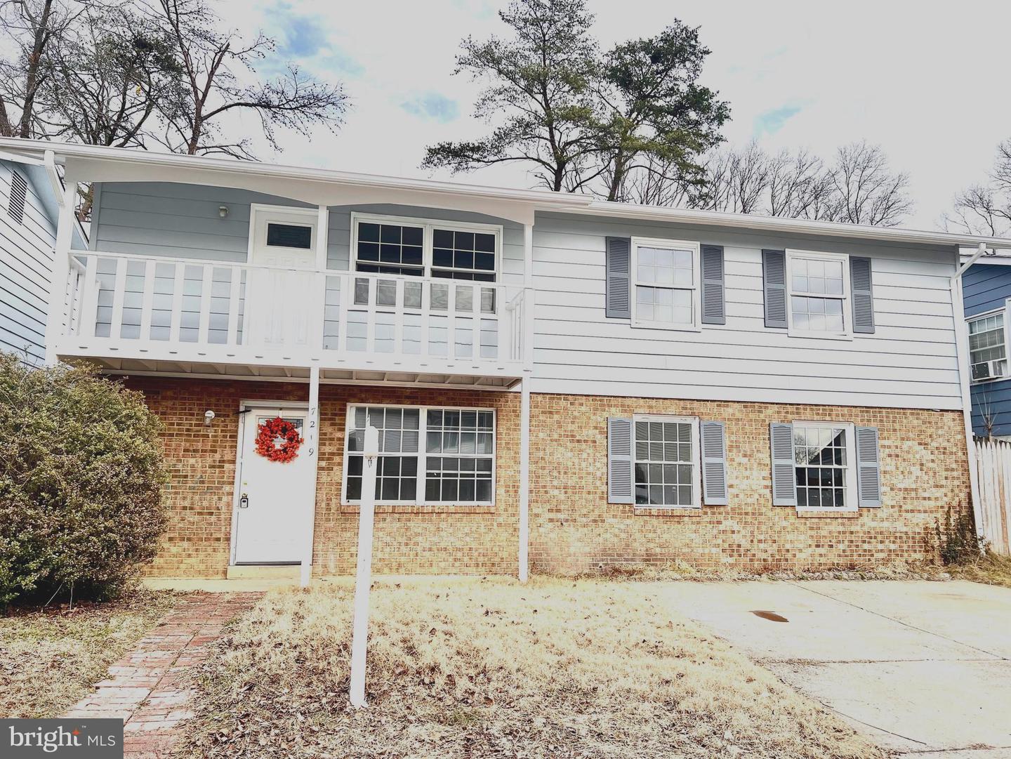 7219 BEVERLY PARK DR, SPRINGFIELD, Virginia 22150, 5 Bedrooms Bedrooms, ,3 BathroomsBathrooms,Residential,For sale,7219 BEVERLY PARK DR,VAFX2290850 MLS # VAFX2290850