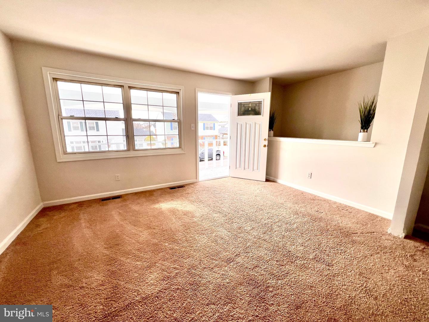 7219 BEVERLY PARK DR, SPRINGFIELD, Virginia 22150, 5 Bedrooms Bedrooms, ,3 BathroomsBathrooms,Residential,For sale,7219 BEVERLY PARK DR,VAFX2290850 MLS # VAFX2290850