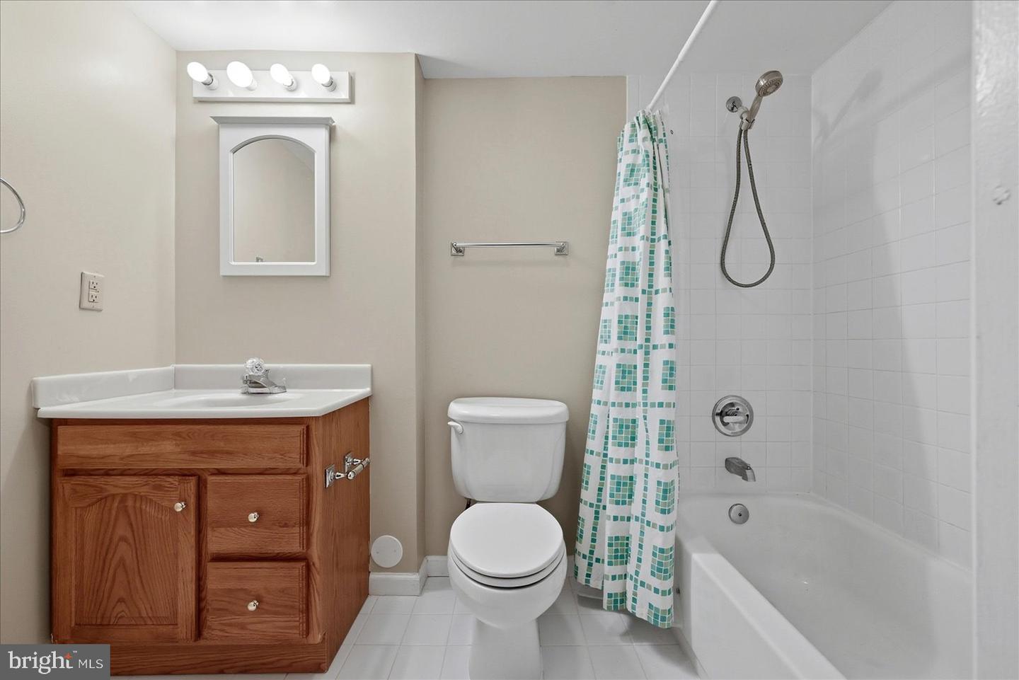 221 PRIMAVERA CIR, STERLING, Virginia 20165, 4 Bedrooms Bedrooms, ,3 BathroomsBathrooms,Residential,For sale,221 PRIMAVERA CIR,VALO2115834 MLS # VALO2115834 221 PRIMAVERA CIR, STERLING, Virginia 20165, 4 Bedrooms Bedrooms, ,3 BathroomsBathrooms,Residential,For sale,221 PRIMAVERA CIR,VALO2115834 MLS # VALO2115834