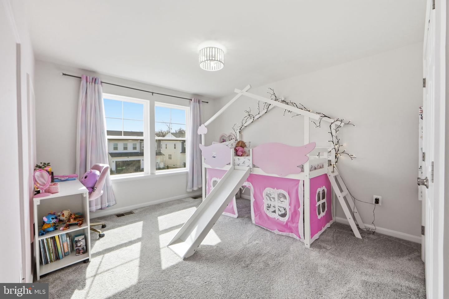 128 POE DR, WINCHESTER, Virginia 22602, 4 Bedrooms Bedrooms, ,3 BathroomsBathrooms,Residential,For sale,128 POE DR,VAFV2039576 MLS # VAFV2039576