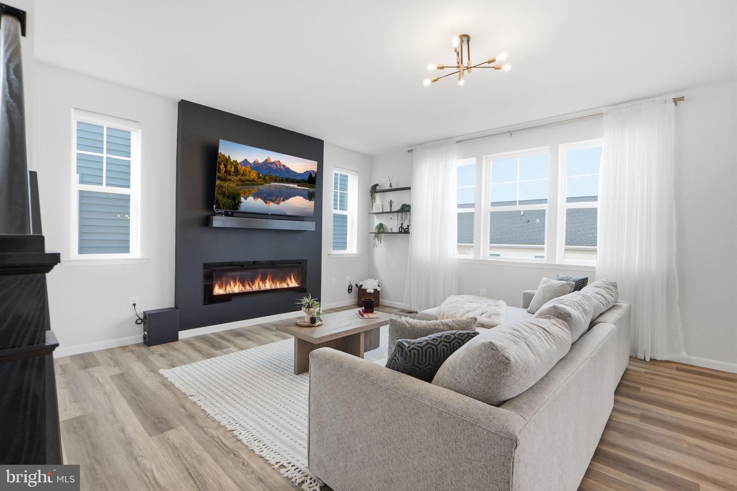 128 POE DR, WINCHESTER, Virginia 22602, 4 Bedrooms Bedrooms, ,3 BathroomsBathrooms,Residential,For sale,128 POE DR,VAFV2039576 MLS # VAFV2039576