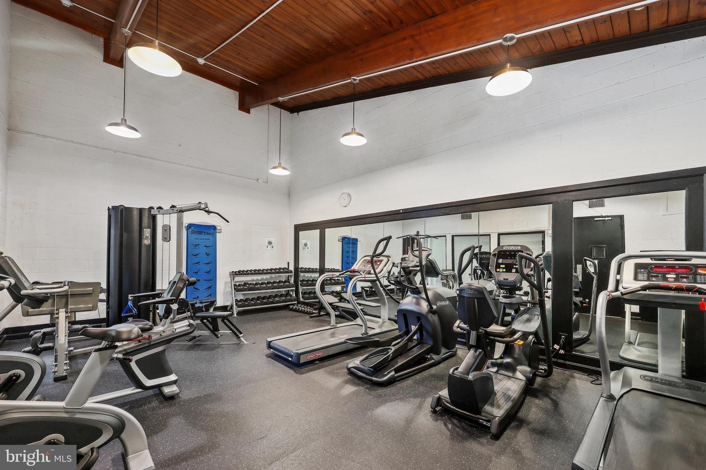 803 N HOWARD ST #252, ALEXANDRIA, Virginia 22304, 2 Bedrooms Bedrooms, ,2 BathroomsBathrooms,Residential,For sale,803 N HOWARD ST #252,VAAX2054154 MLS # VAAX2054154