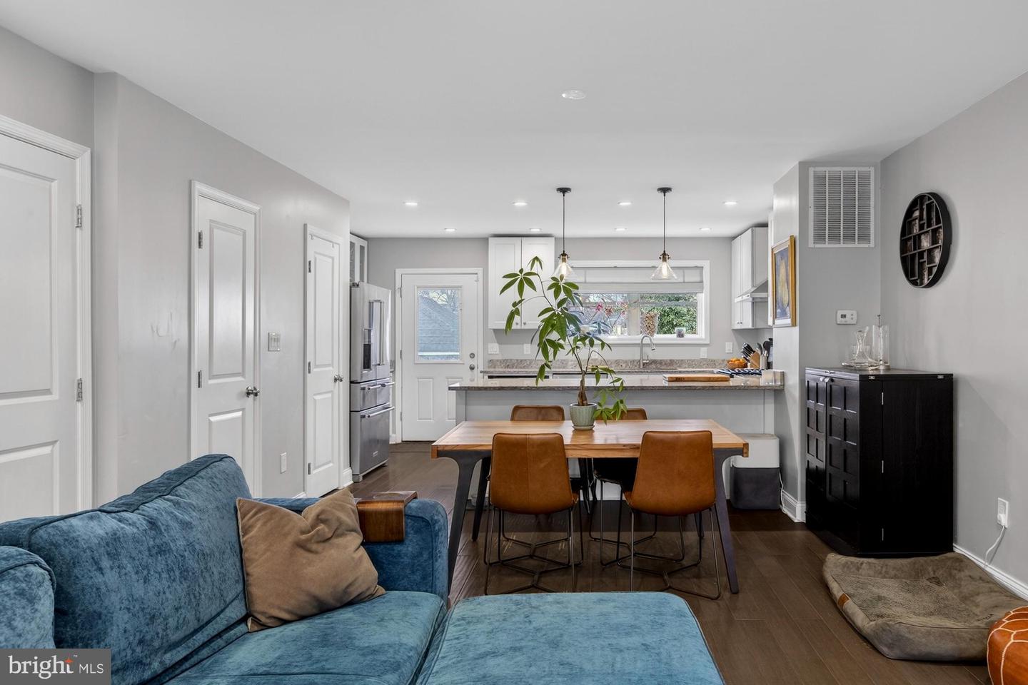 310 16TH ST NE, WASHINGTON, District Of Columbia 20002, 4 Bedrooms Bedrooms, 8 Rooms Rooms,3 BathroomsBathrooms,Residential,For sale,310 16TH ST NE,DCDC2246066 MLS # DCDC2246066