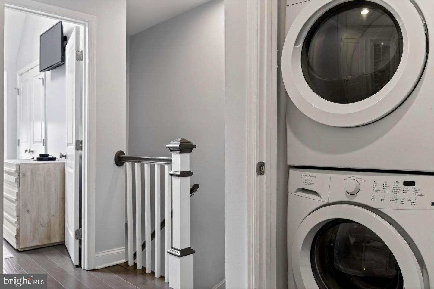 310 16TH ST NE, WASHINGTON, District Of Columbia 20002, 4 Bedrooms Bedrooms, 8 Rooms Rooms,3 BathroomsBathrooms,Residential,For sale,310 16TH ST NE,DCDC2246066 MLS # DCDC2246066