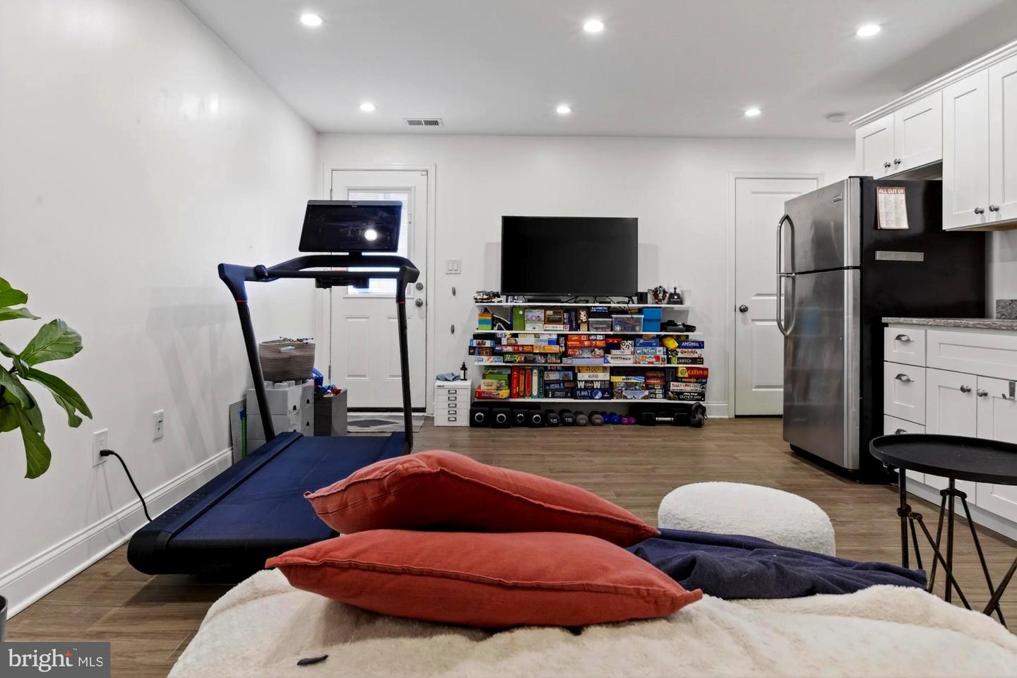 310 16TH ST NE, WASHINGTON, District Of Columbia 20002, 4 Bedrooms Bedrooms, 8 Rooms Rooms,3 BathroomsBathrooms,Residential,For sale,310 16TH ST NE,DCDC2246066 MLS # DCDC2246066