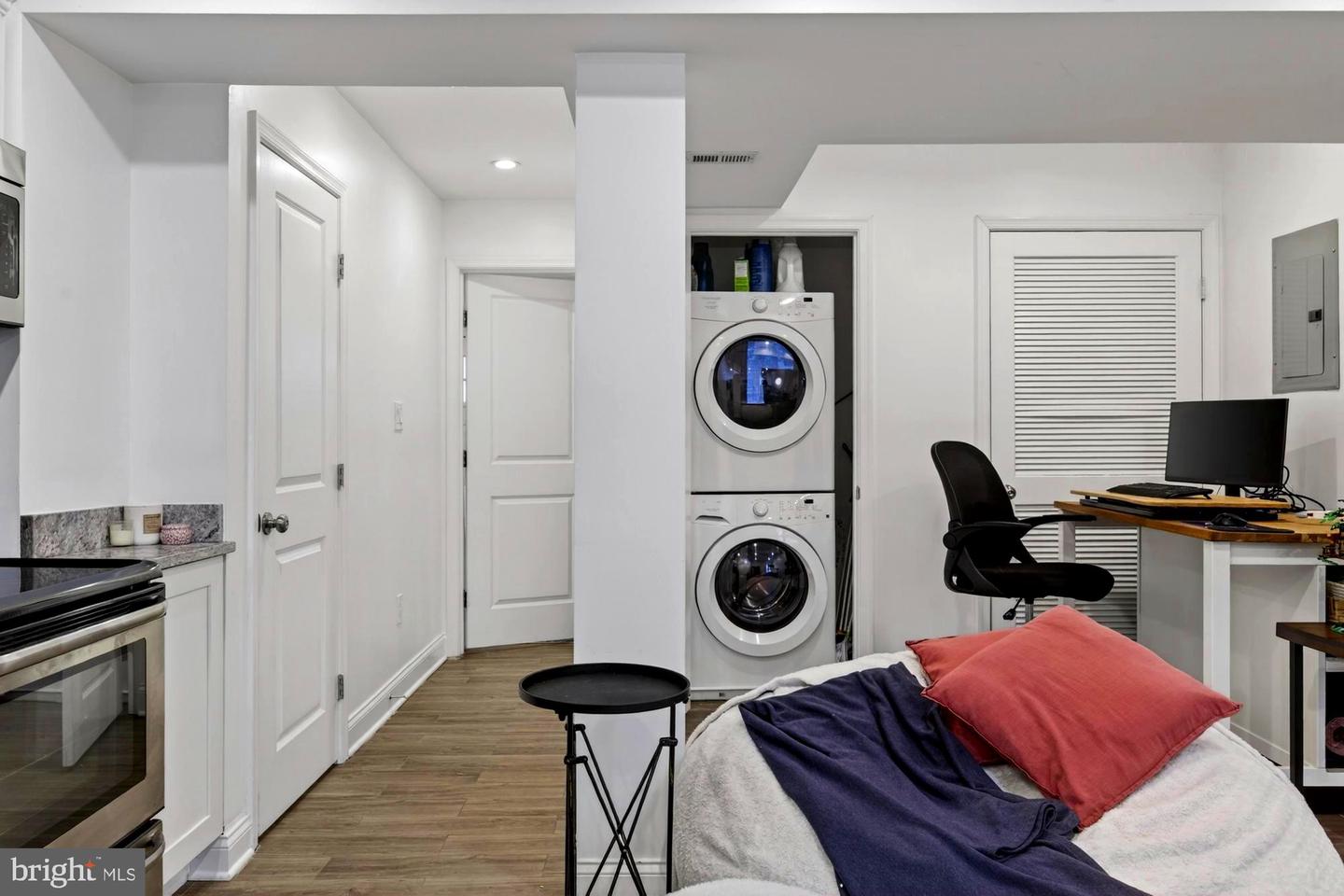 310 16TH ST NE, WASHINGTON, District Of Columbia 20002, 4 Bedrooms Bedrooms, 8 Rooms Rooms,3 BathroomsBathrooms,Residential,For sale,310 16TH ST NE,DCDC2246066 MLS # DCDC2246066