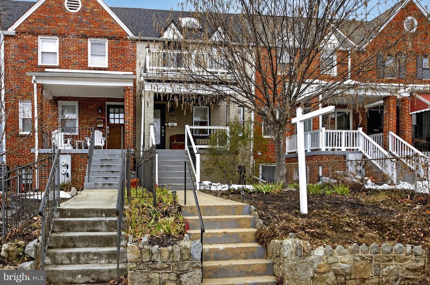 310 16TH ST NE, WASHINGTON, District Of Columbia 20002, 4 Bedrooms Bedrooms, 8 Rooms Rooms,3 BathroomsBathrooms,Residential,For sale,310 16TH ST NE,DCDC2246066 MLS # DCDC2246066