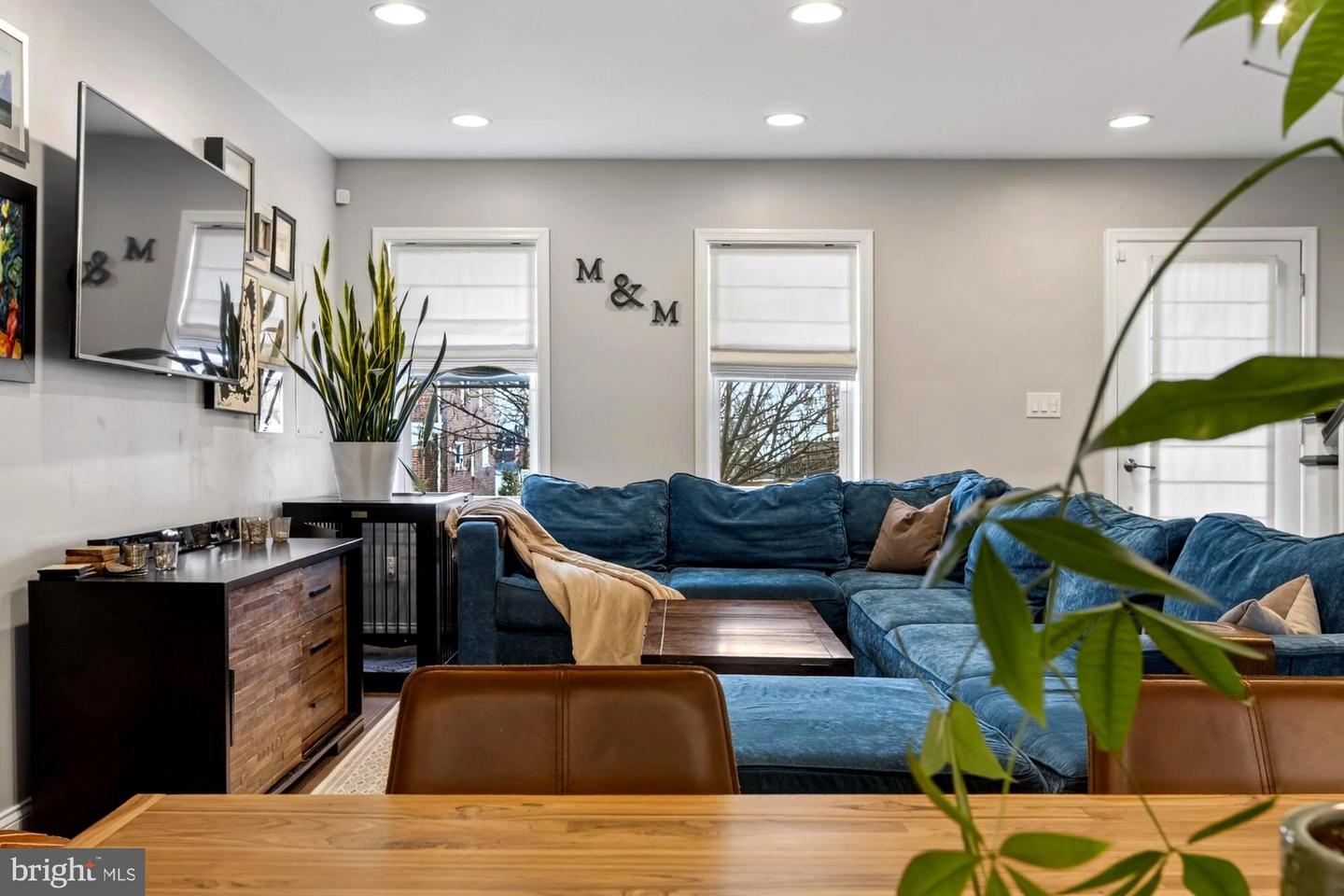 310 16TH ST NE, WASHINGTON, District Of Columbia 20002, 4 Bedrooms Bedrooms, 8 Rooms Rooms,3 BathroomsBathrooms,Residential,For sale,310 16TH ST NE,DCDC2246066 MLS # DCDC2246066