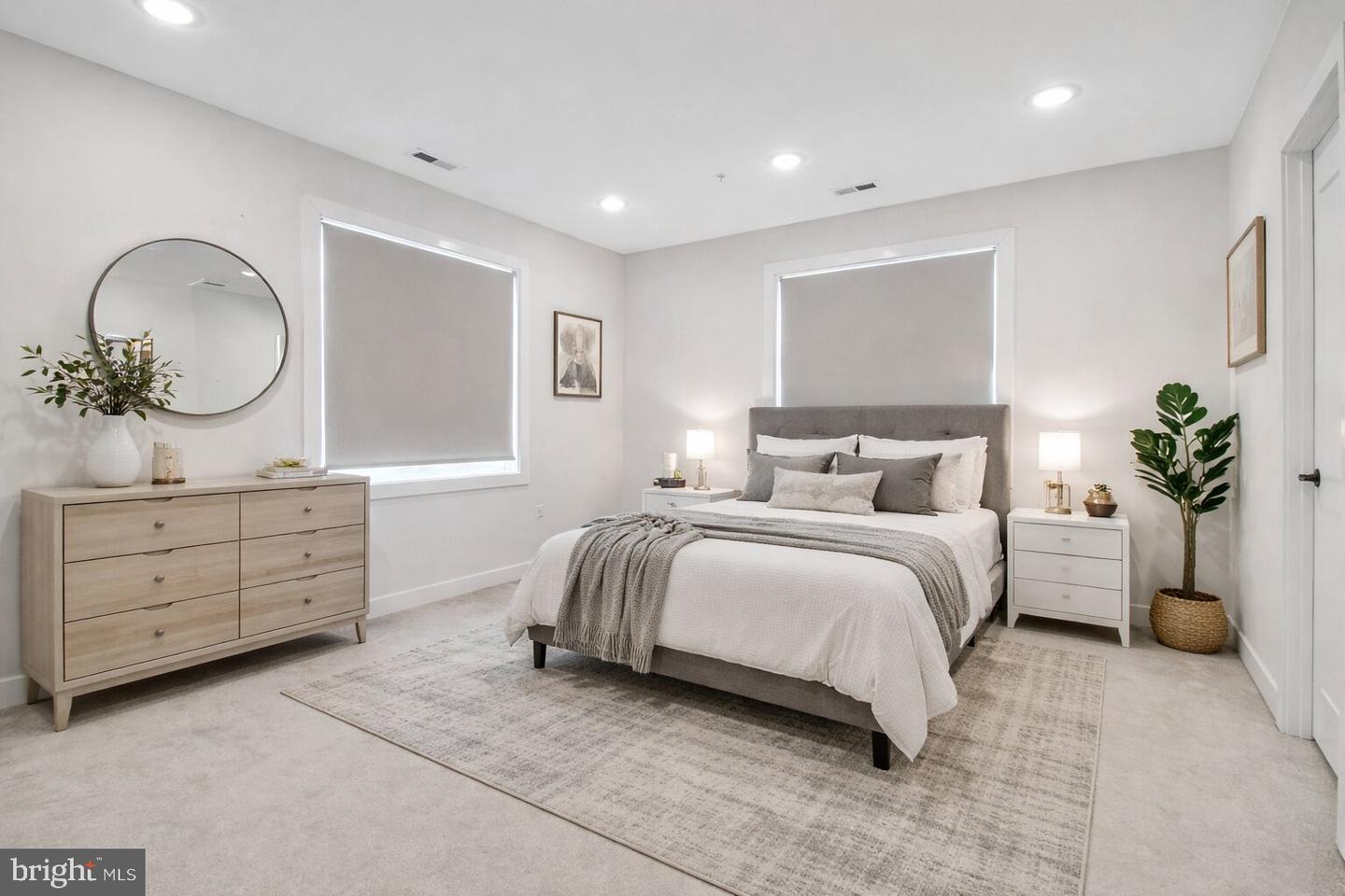 1416 22ND ST SE #4, WASHINGTON, District Of Columbia 20020, 1 Bedroom Bedrooms, ,1 BathroomBathrooms,Residential,For sale,1416 22ND ST SE #4,DCDC2246224 MLS # DCDC2246224