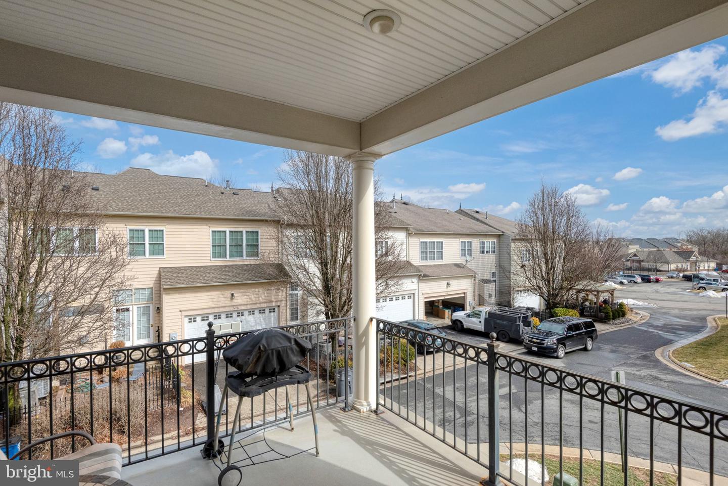 24944 EARLSFORD DR, CHANTILLY, Virginia 20152, 4 Bedrooms Bedrooms, ,3 BathroomsBathrooms,Residential,For sale,24944 EARLSFORD DR,VALO2115916 MLS # VALO2115916 24944 EARLSFORD DR, CHANTILLY, Virginia 20152, 4 Bedrooms Bedrooms, ,3 BathroomsBathrooms,Residential,For sale,24944 EARLSFORD DR,VALO2115916 MLS # VALO2115916